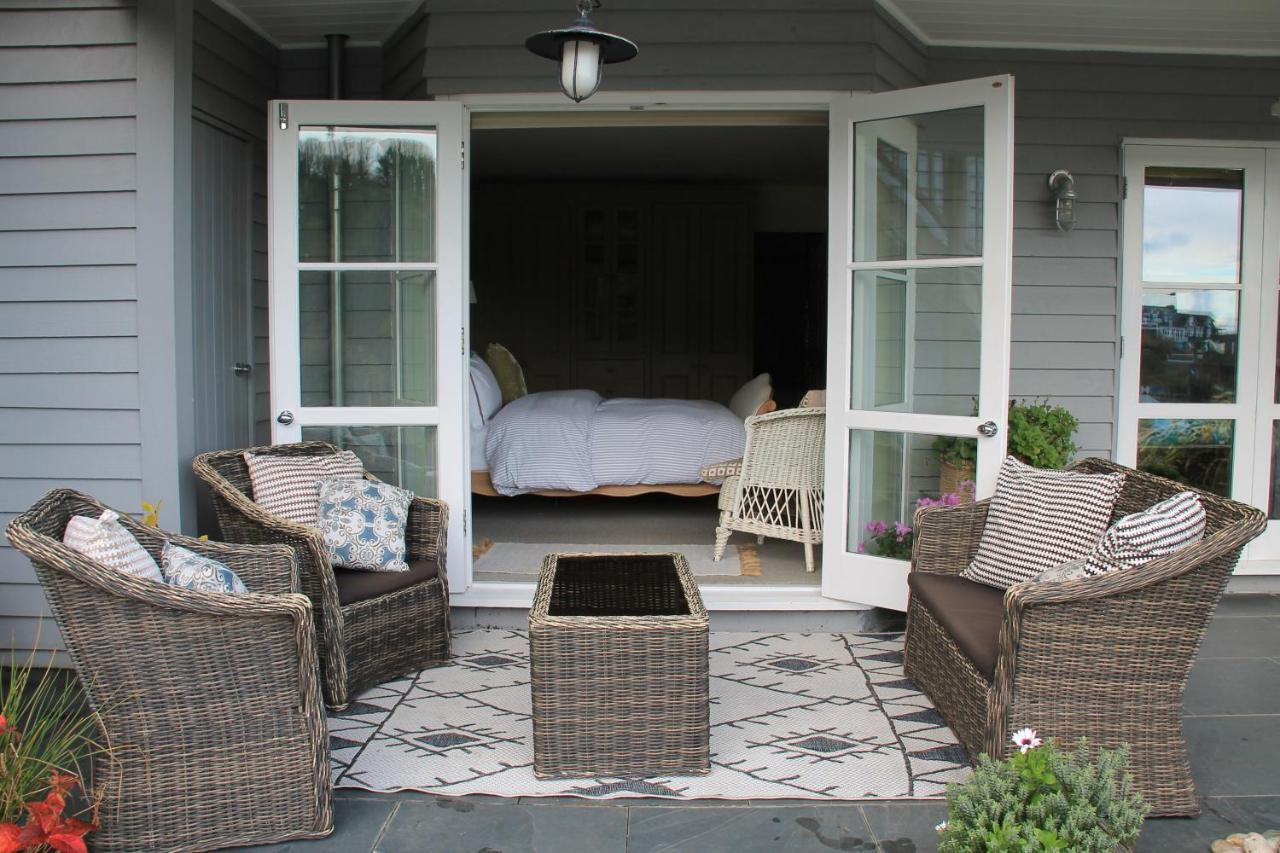 Compass Rose Bed & Breakfast Dartmouth Bagian luar foto