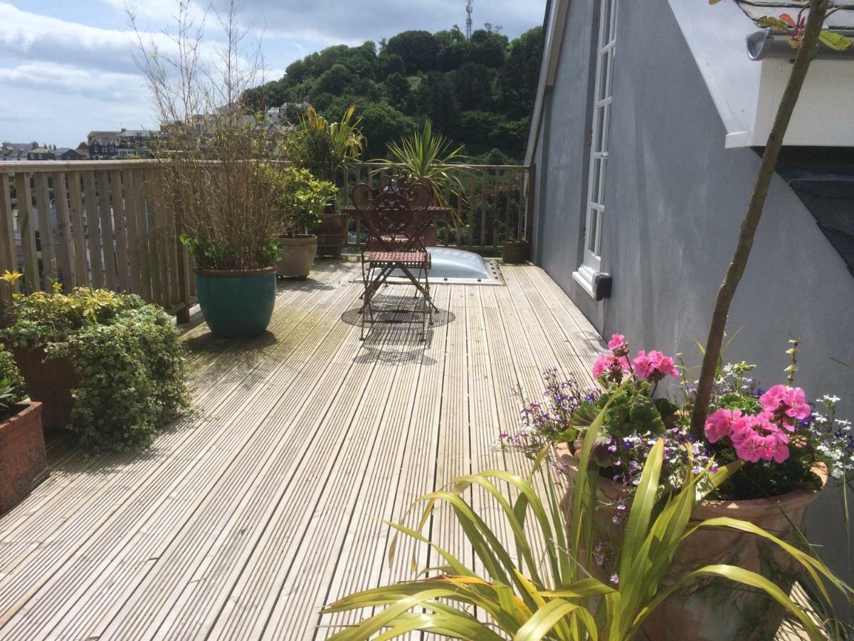 Compass Rose Bed & Breakfast Dartmouth Bagian luar foto